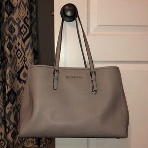 Michael Kors Jet Set Travel Large East/West Tote